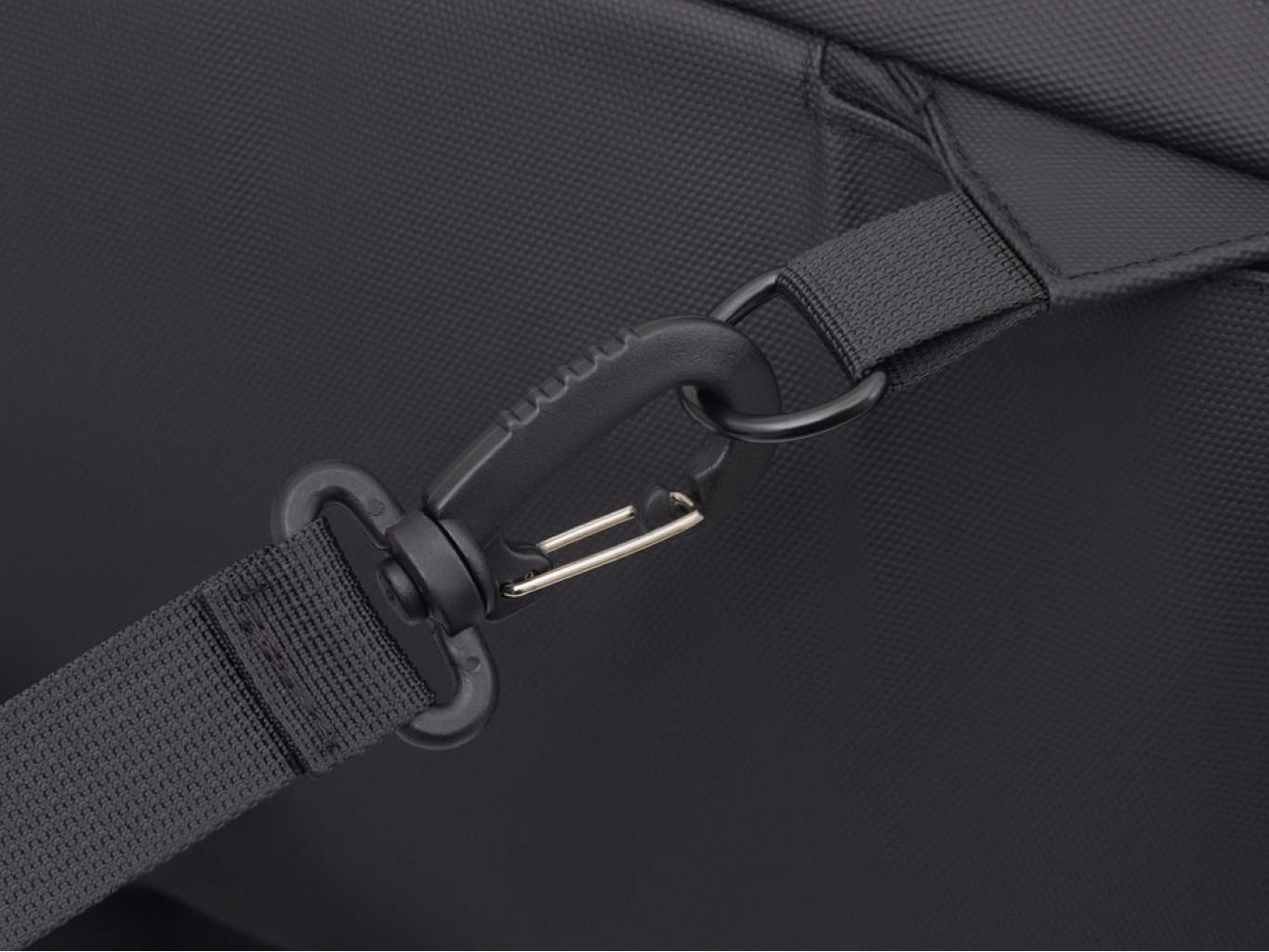Рюкзак-спортивная сумка Duffle Рюкзак-спортивная сумка Duffle