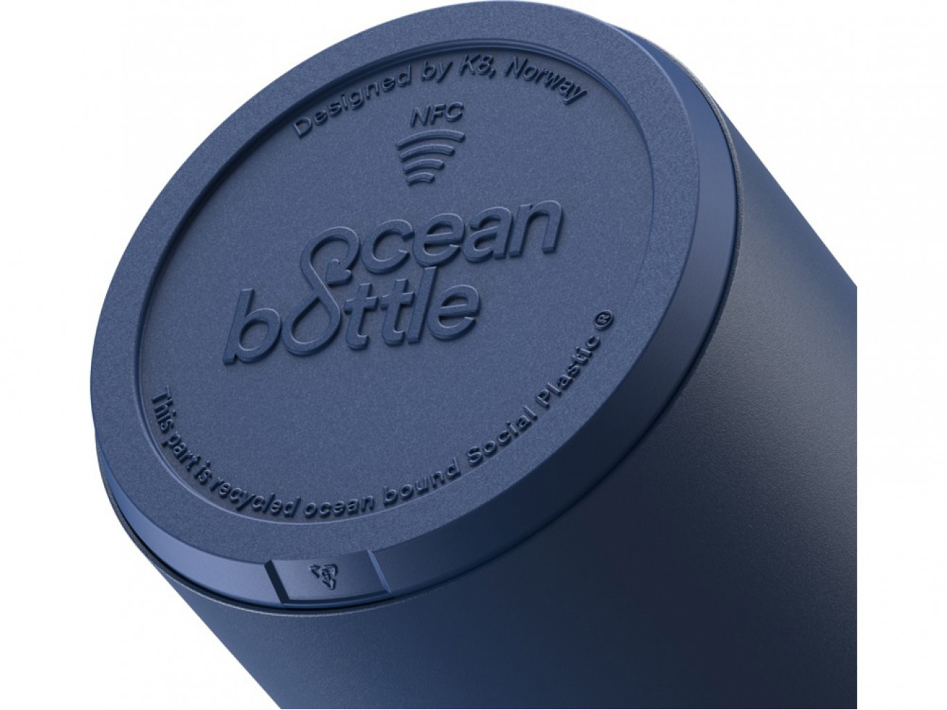 Бутылка для воды «Ocean Bottle» с вакуумной изоляцией Бутылка для воды «Ocean Bottle» с вакуумной изоляцией