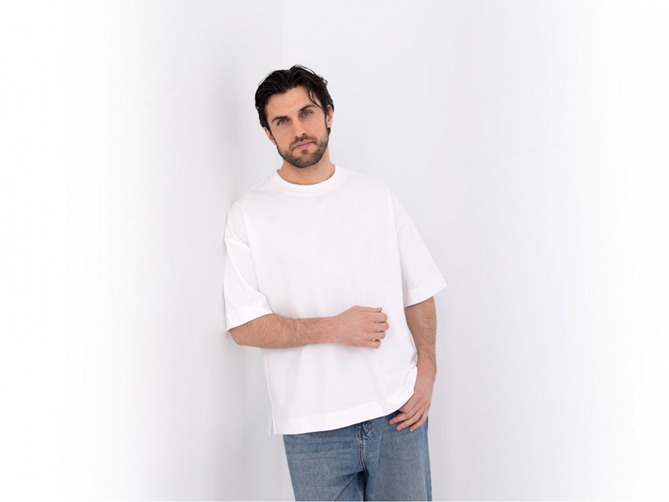 Футболка оверсайз «Beta.01» унисекс