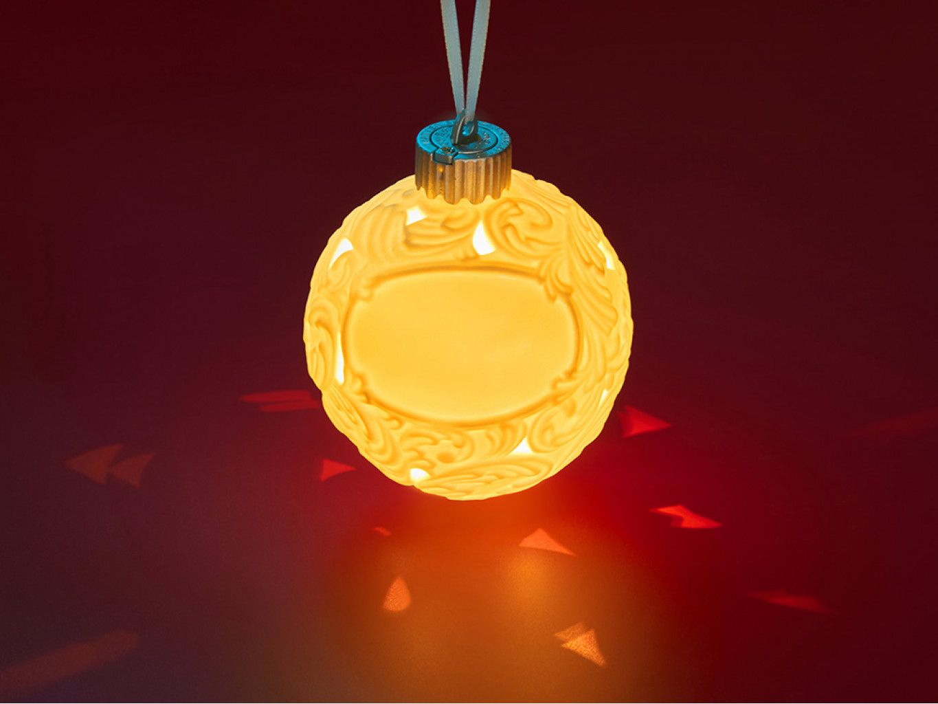 Шар новогодний с подсветкой и зоной для персонализации