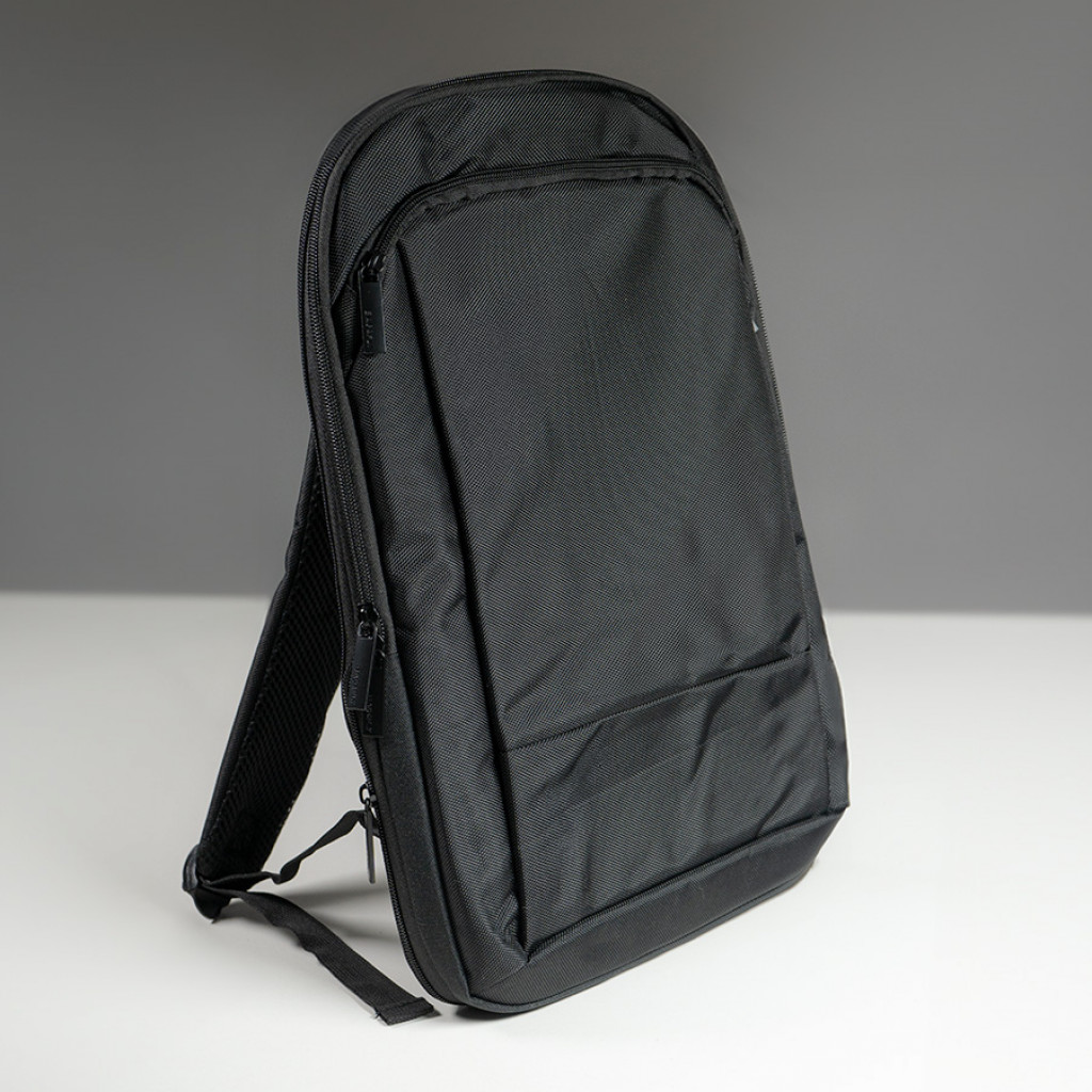 Расширяющийся водостойкий рюкзак "Slim", чёрный, 45х30х6 см, ткань верха: 100% полиэстер 1680 D