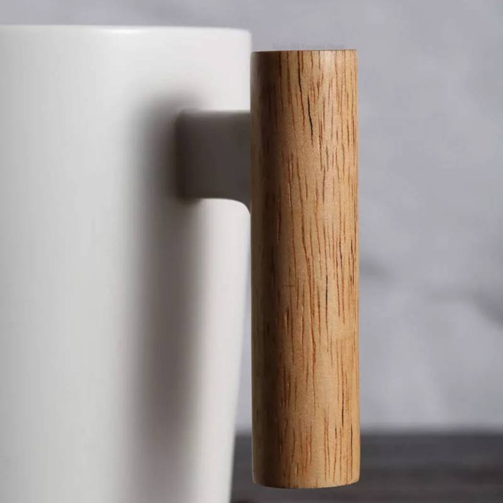 Керамическая кружка Xiaomi Tomic Ceramic Cup With Bamboo Cover And Wooden Handle