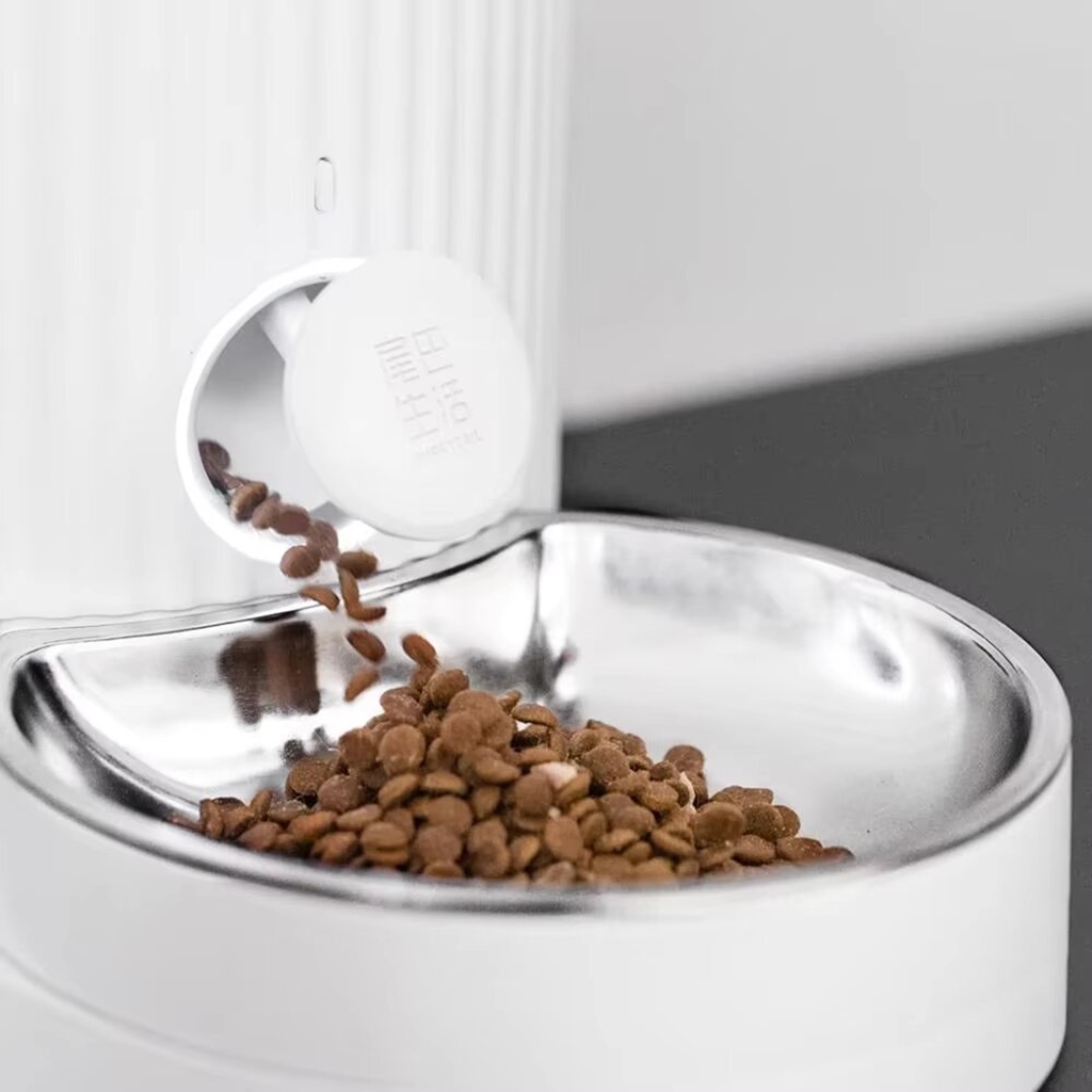 Умная кормушка для животных Xiaomi Furrytail Pet Smart Feeder (FT-P-WSQ-0101) Умная кормушка для животных Xiaomi Furrytail Pet Smart Feeder (FT-P-WSQ-0101)