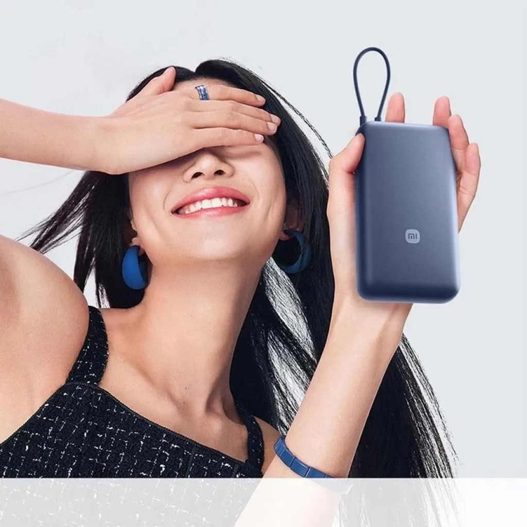 Внешний аккумулятор Xiaomi 20000 33W встроенный кабель USB-C (BHR8975GL/PB2030MI) Внешний аккумулятор Xiaomi 20000 33W встроенный кабель USB-C (BHR8975GL/PB2030MI)
