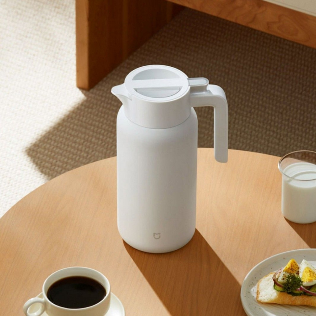 Термокувшин Xiaomi Mijia Thermos Pot 1500 ml (MJBWH03PL) Термокувшин Xiaomi Mijia Thermos Pot 1500 ml (MJBWH03PL)