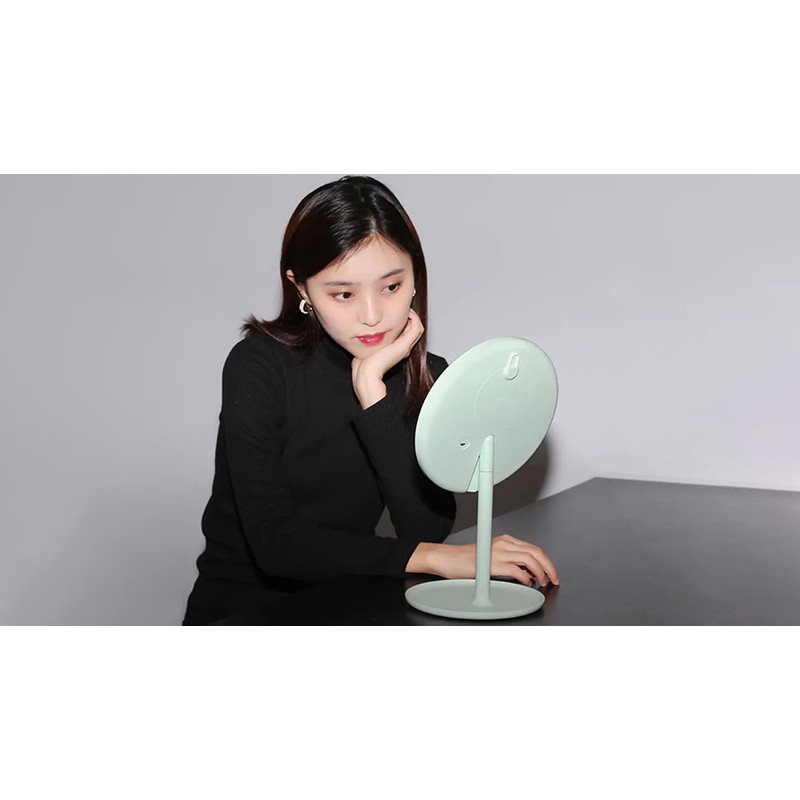 Косметическое зеркало Xiaomi DOCO Daylight Small Pro (M002) Косметическое зеркало Xiaomi DOCO Daylight Small Pro (M002)