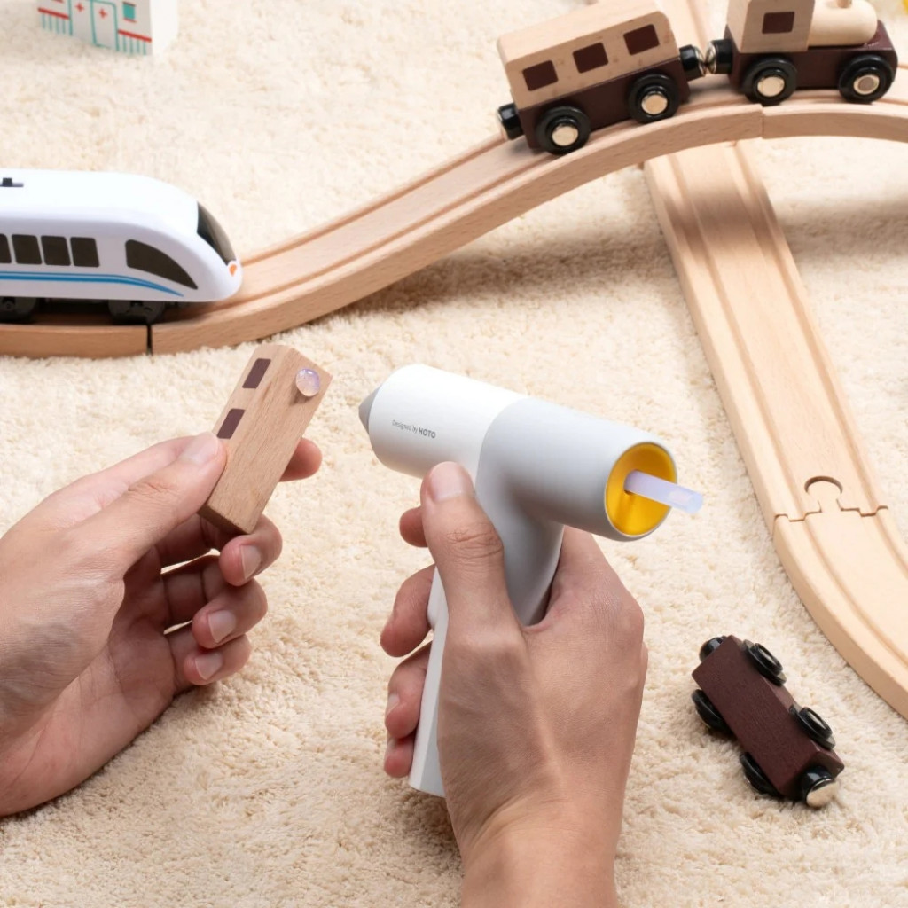 Клеевой пистолет Xiaomi HOTO Glue Gun автоматический (QWRJQ002) Клеевой пистолет Xiaomi HOTO Glue Gun автоматический (QWRJQ002)