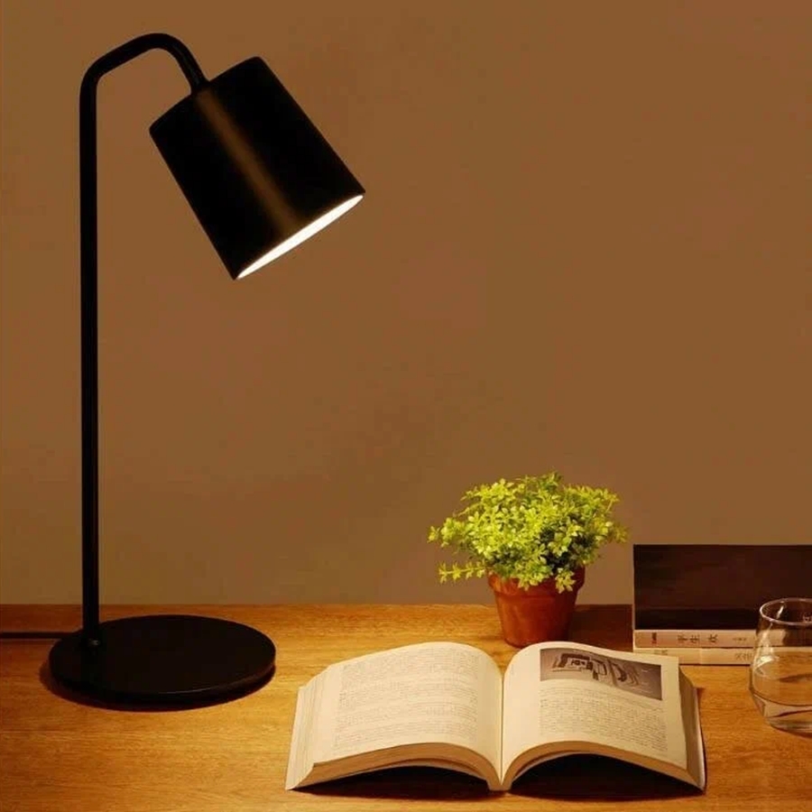 Настольная лампа Xiaomi Yeelight Minimalist Desk Lamp (YLDJ02YL)