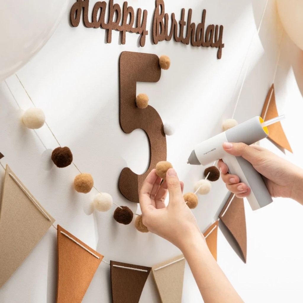 Клеевой пистолет Xiaomi HOTO Glue Gun автоматический (QWRJQ002) Клеевой пистолет Xiaomi HOTO Glue Gun автоматический (QWRJQ002)