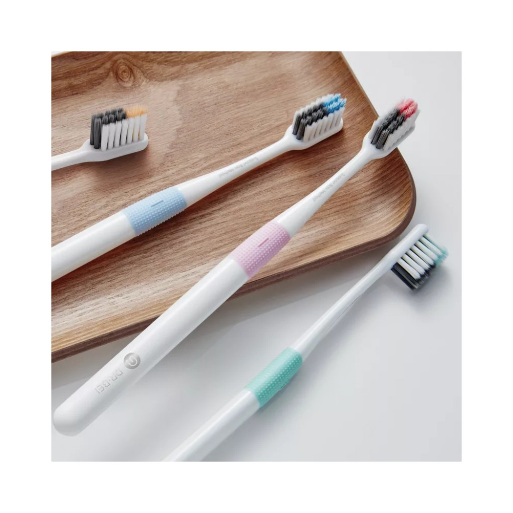 Зубные щетки Xiaomi Dr. Bei Colors 4 шт Зубные щетки Xiaomi Dr. Bei Colors 4 шт