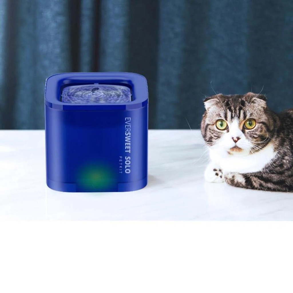Питьевой фонтан для животных 1.85 л c системой фильтрации Xiaomi Petkit Eversweet Solo (P4103) Питьевой фонтан для животных 1.85 л c системой фильтрации Xiaomi Petkit Eversweet Solo (P4103)